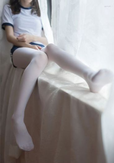 校花被教官扒开腿小说_高清免费观看