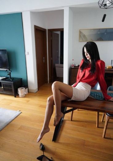 新款欧美男款毛衣_蓝光在线播放