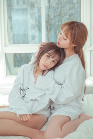 欧美日韩青色_超清日韩免费观看