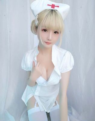 国产和姨妈偷情_HD高清完整电影