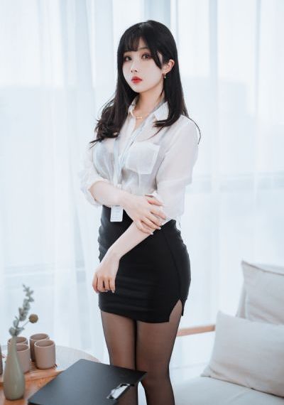 日韩制服新款女装_1080日韩免费观看