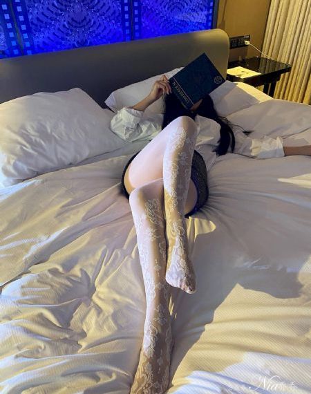 av鲁丝一区鲁丝三区_HDHD在线观看