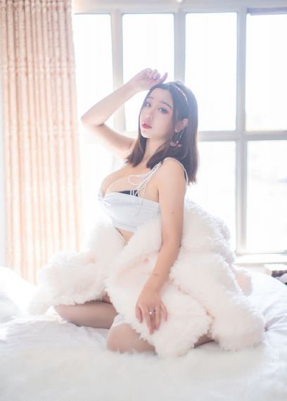 91岁欧美老人时装_720在线观看