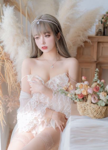 欧美妆图片中国人_高清完整视频观看