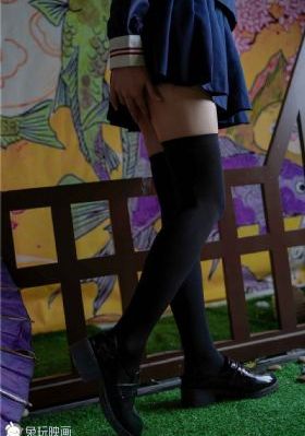 欧美很火很漂亮的兼职内衣模特_HD免费在线播放