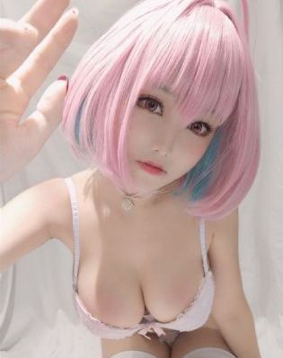 国产乔丹鞋标志_JVID性感写真