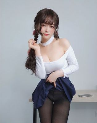 欧美唇泥试色_1080P完整视频观看